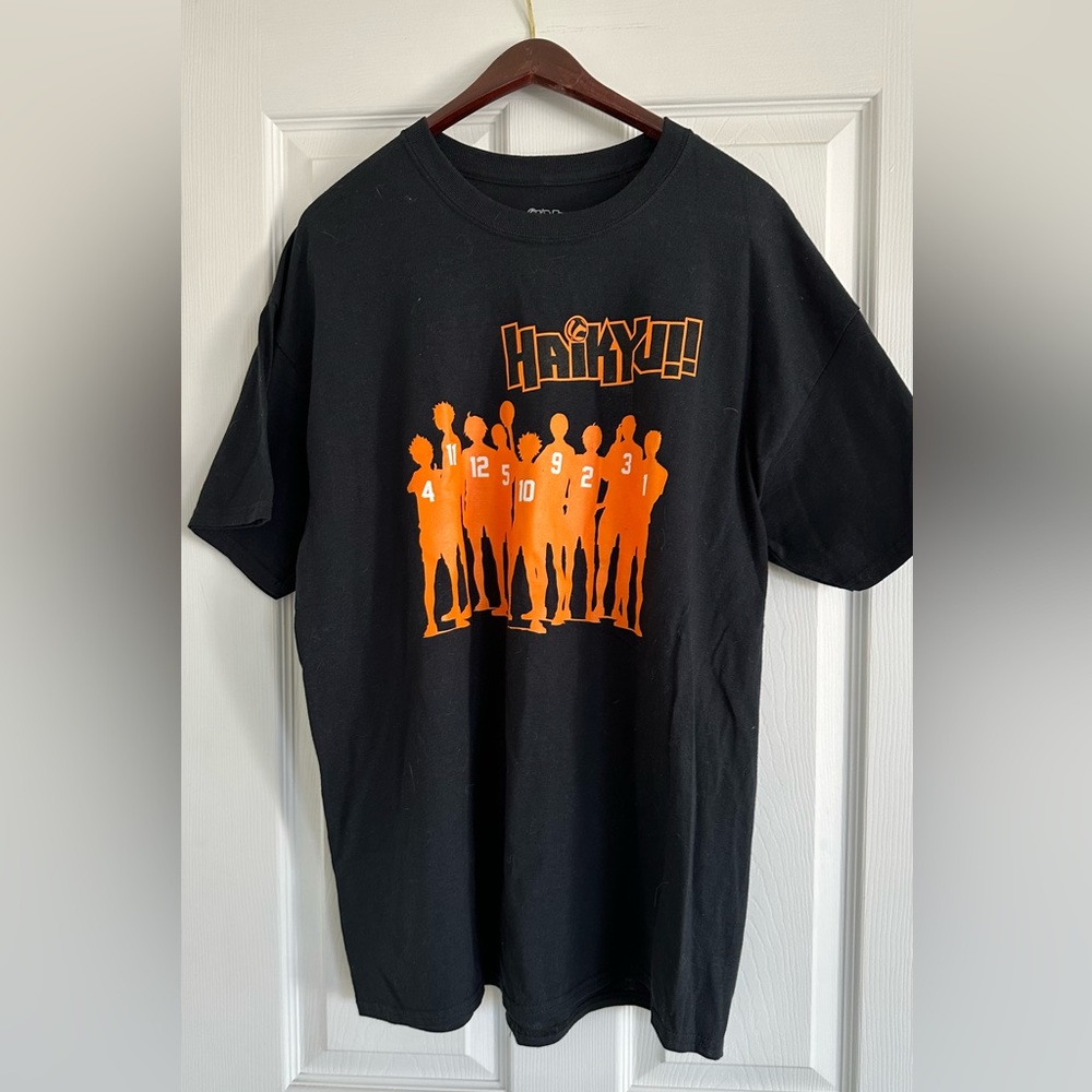 Men’s Haikyu XL Tee Shirt Black Orange Anime Women’s PJ too T-shirt